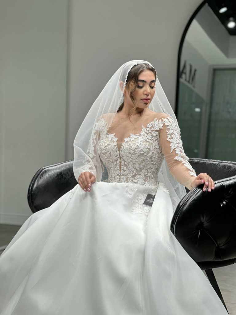 لباس عروس اروپایی مدل ایزابل