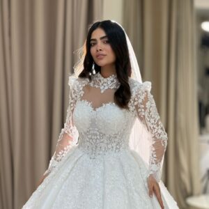 لباس عروس جدید مدل برکه طراحی شیک با یقه سه سانت